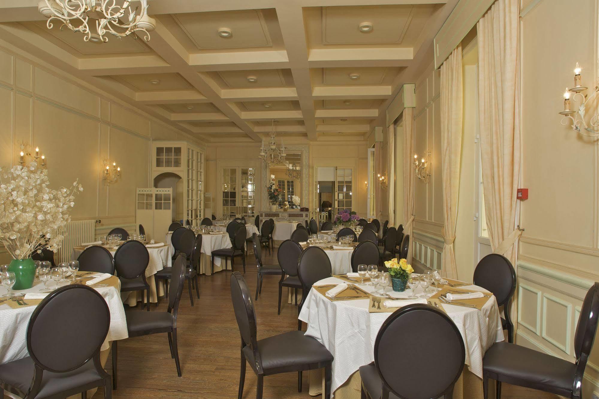 Grand Hotel Des Bains Vals-les-Bains Exterior foto